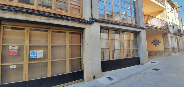 Local comercial en Alquiler en Miralcamp
