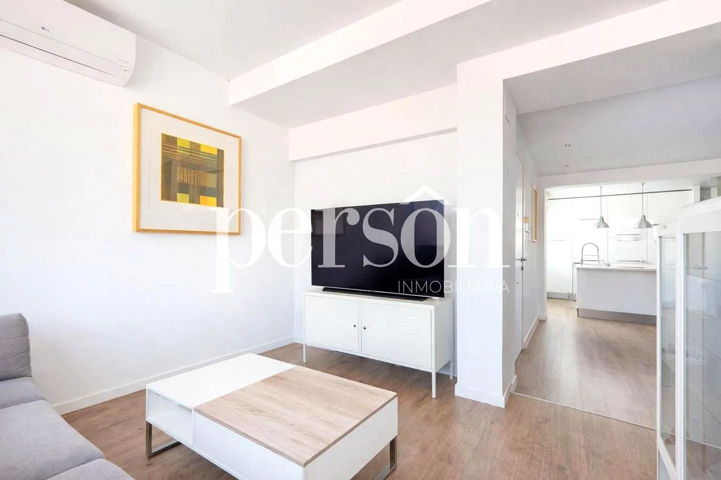 Living room of Attic for sale in  Valencia Capital  with Air Conditioner, Terrace and Furnished