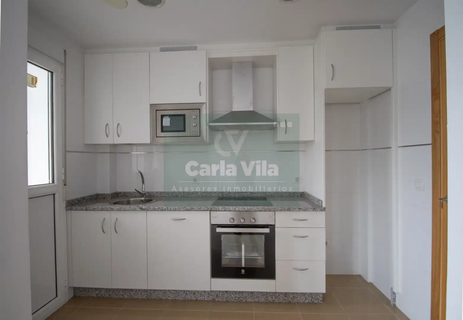 Cocina de Dúplex en venta en Lugo con Calefacción, Parquet y Terraza