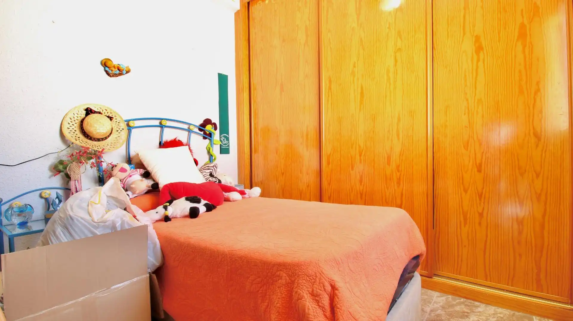 Habitación de Casa adosada en venta en Roquetas de Mar con Aire acondicionado, Terraza y Trastero