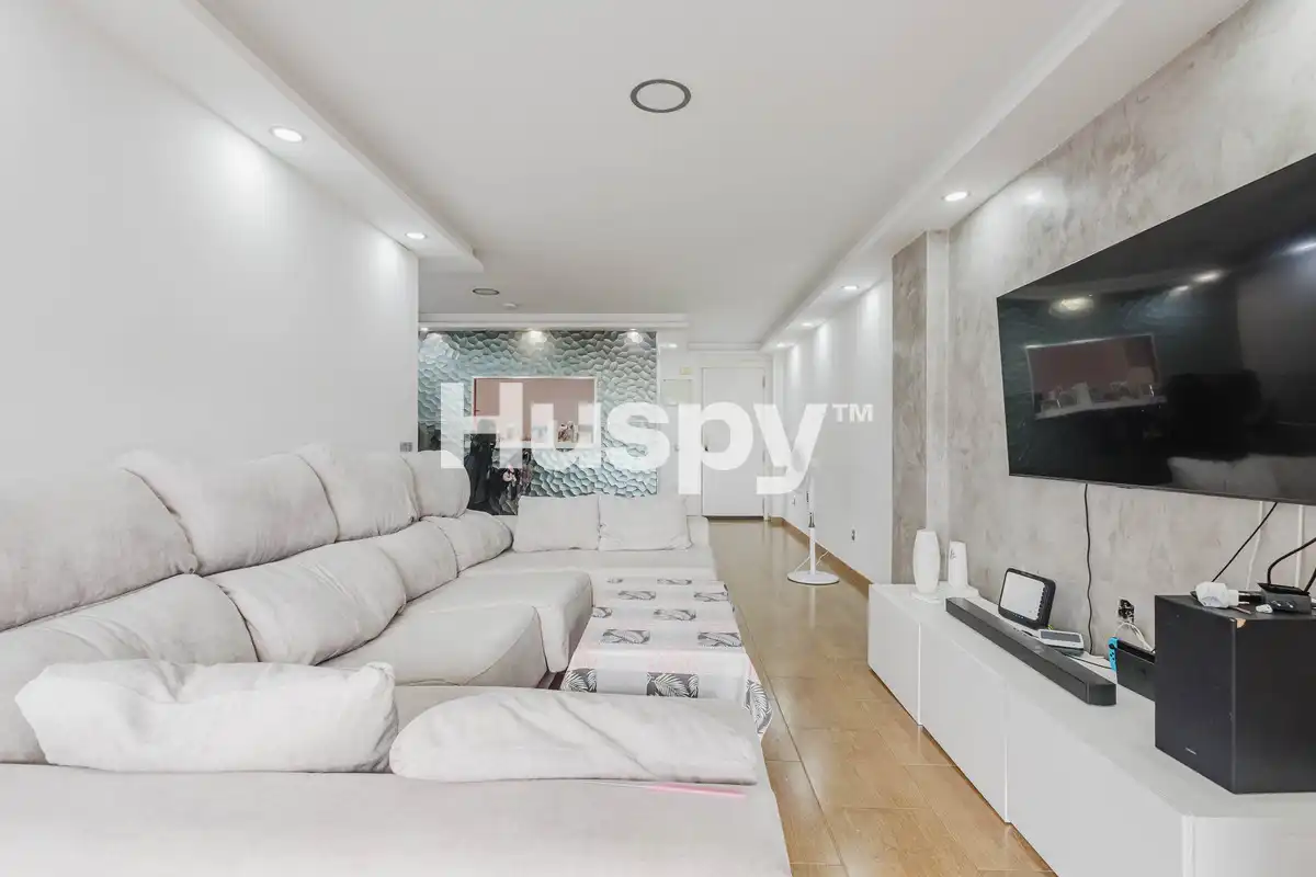 Piso con ascensor en venta en Calle Eume, imagen 5