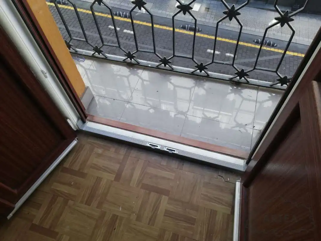 Terraza de Piso de alquiler en Bilbao  con Calefacción, Horno y Lavadora