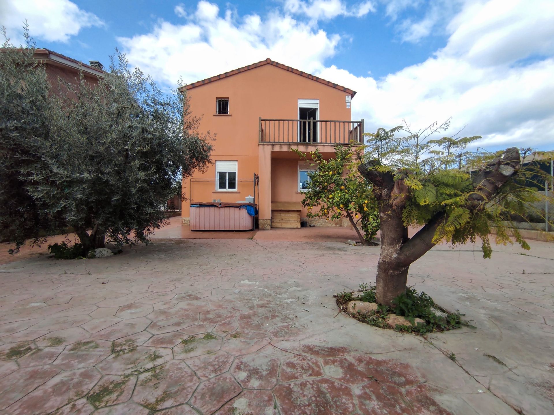 Vista exterior de Casa o xalet en venda en El Morell amb Aire condicionat, Calefacció i Jardí privat