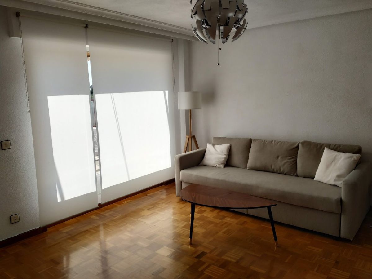 Living room of Attic for sale in Salamanca Capital  with Heating, Parquet flooring and Terrace