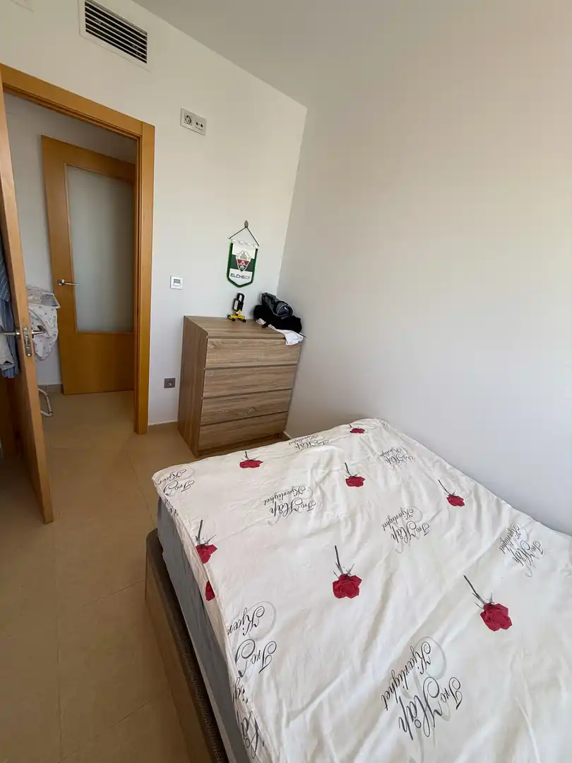 Schlafzimmer von Wohnung zum Verkauf in Dolores mit Klimaanlage, Heizung und Privatgarten