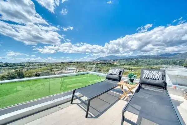 Chalet con terraza en venta en Camino Alberdina 110, imagen 32