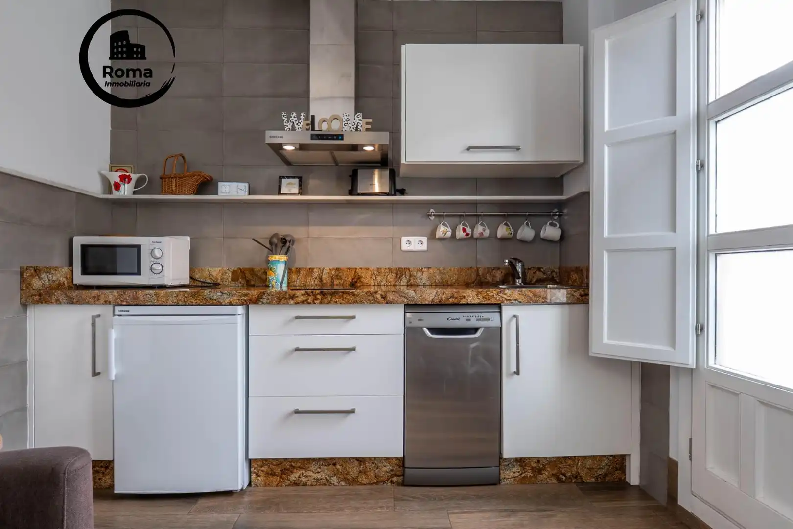 Kitchen of Houses for sale in Granada  with Air Conditioner, Heating and Furnished