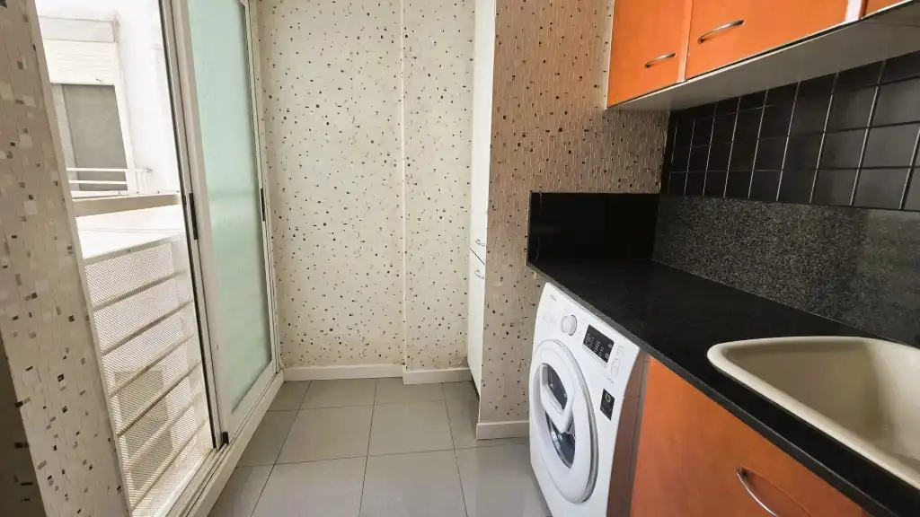 Küche von Wohnung zum Verkauf in Valencia mit Klimaanlage, Möbliert und Ofen