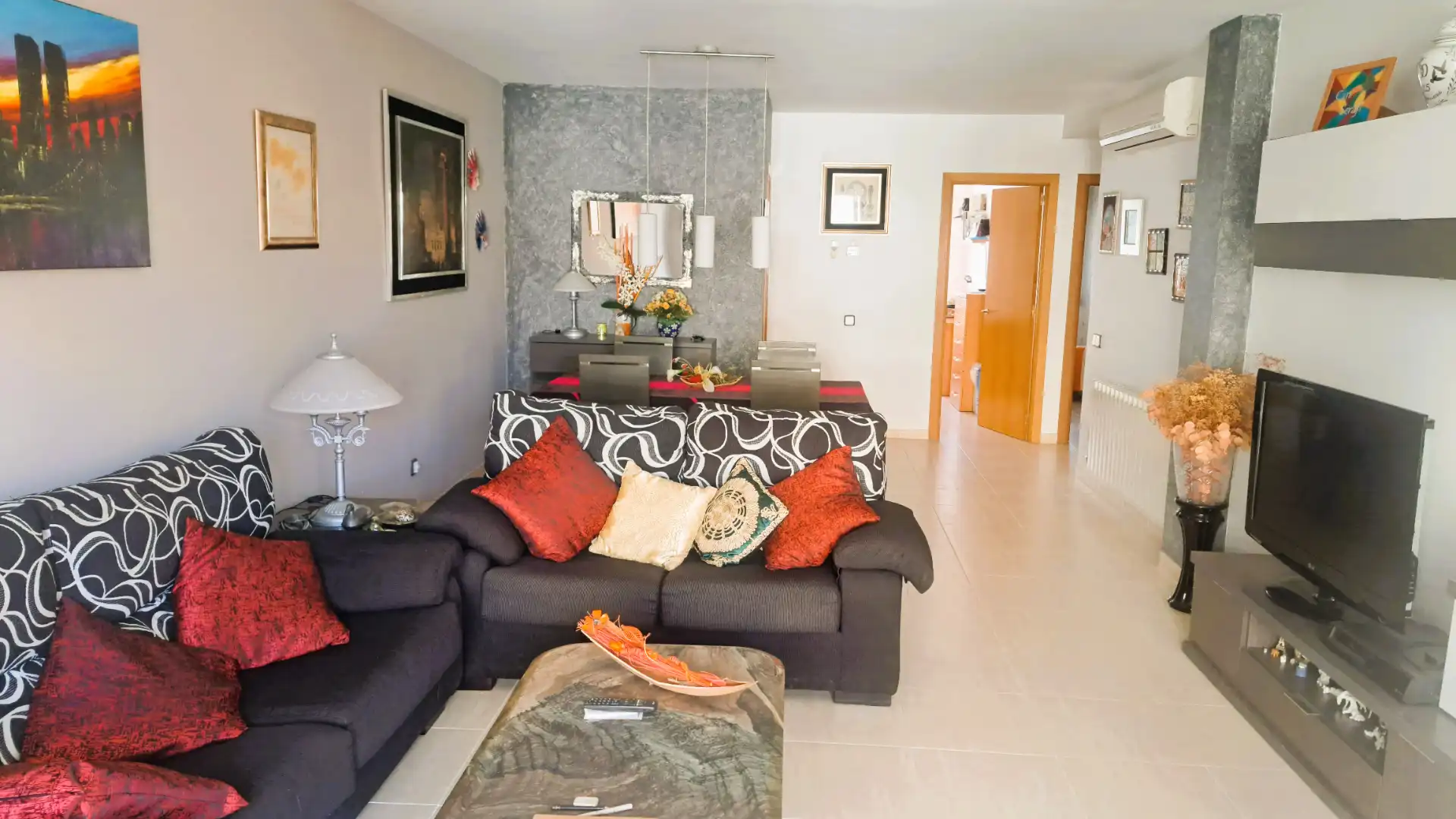 Living room of Flat for sale in Blanes  with Heating, Terrace and Furnished