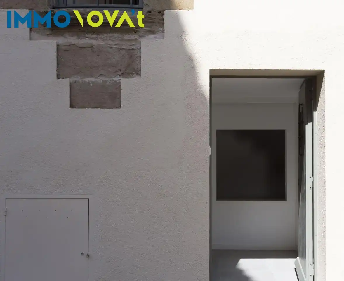 Exterior view of Detached homes for sale in Jafre  with Heating, Terrace and Alarm