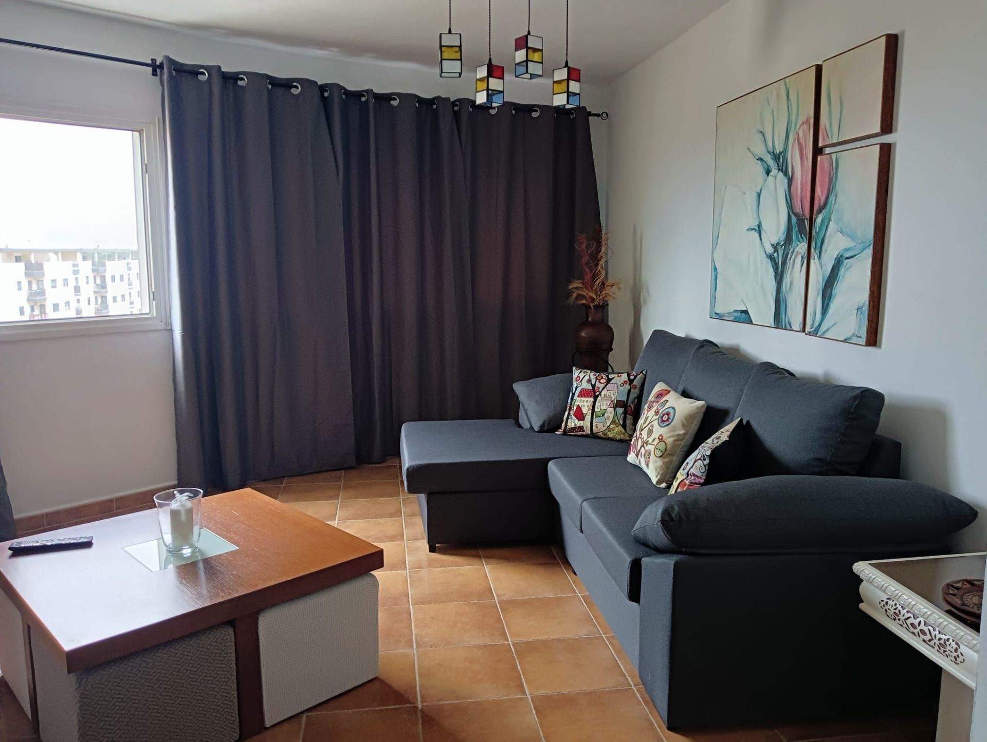 Living room of Flat to rent in Algeciras  with Air Conditioner and Furnished