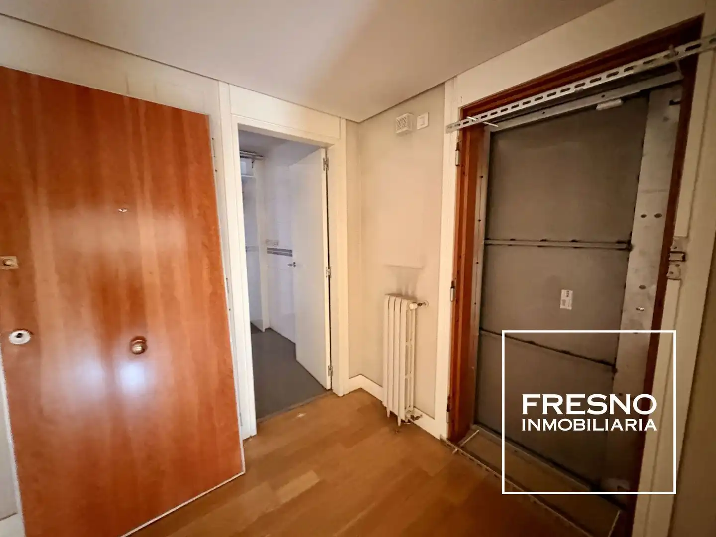 Flat for sale in Madrid  with Heating, Storage room and Community pool