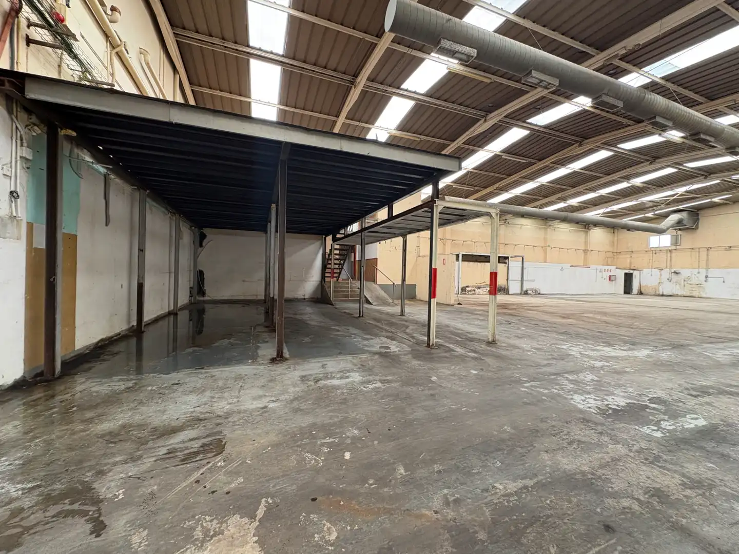 Industrial building to rent in Calle Arinaga 12, imagen 11