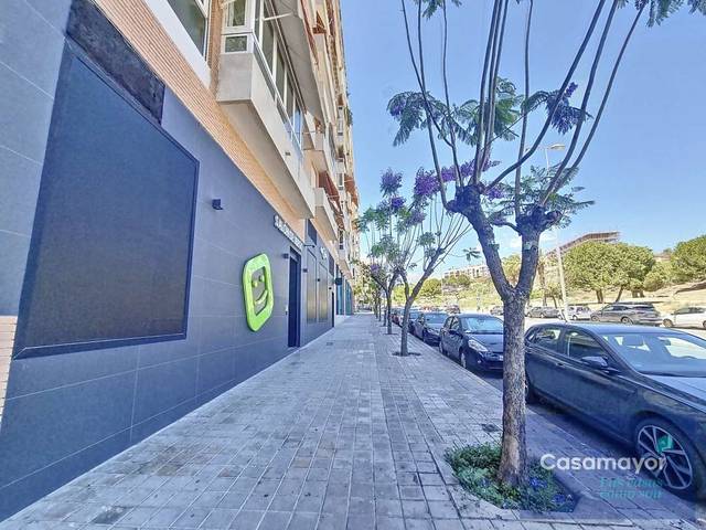 Local comercial en Venta en Paus - Poligono San Blas