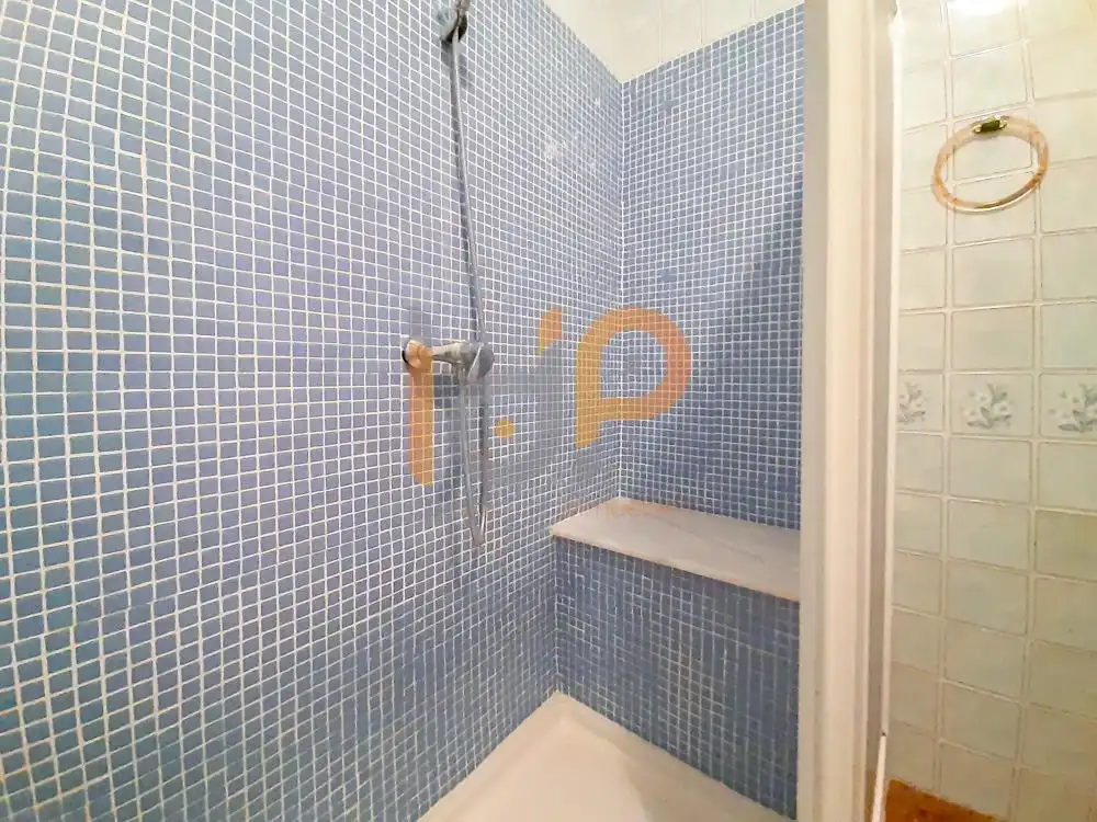 Bathroom of Flat for sale in Úbeda  with Balcony