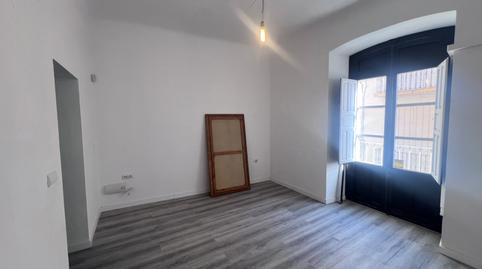 Photo 3 of Flat for sale in Calle Melchor Cobo Medina, 1, San Ildefonso - Catedral,  Jaén Capital