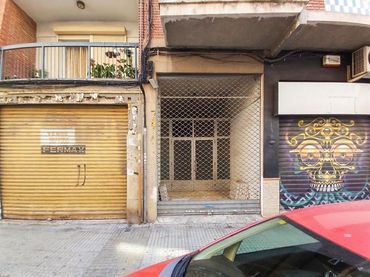 Local comercial en venta en Calle SANT PERE 68