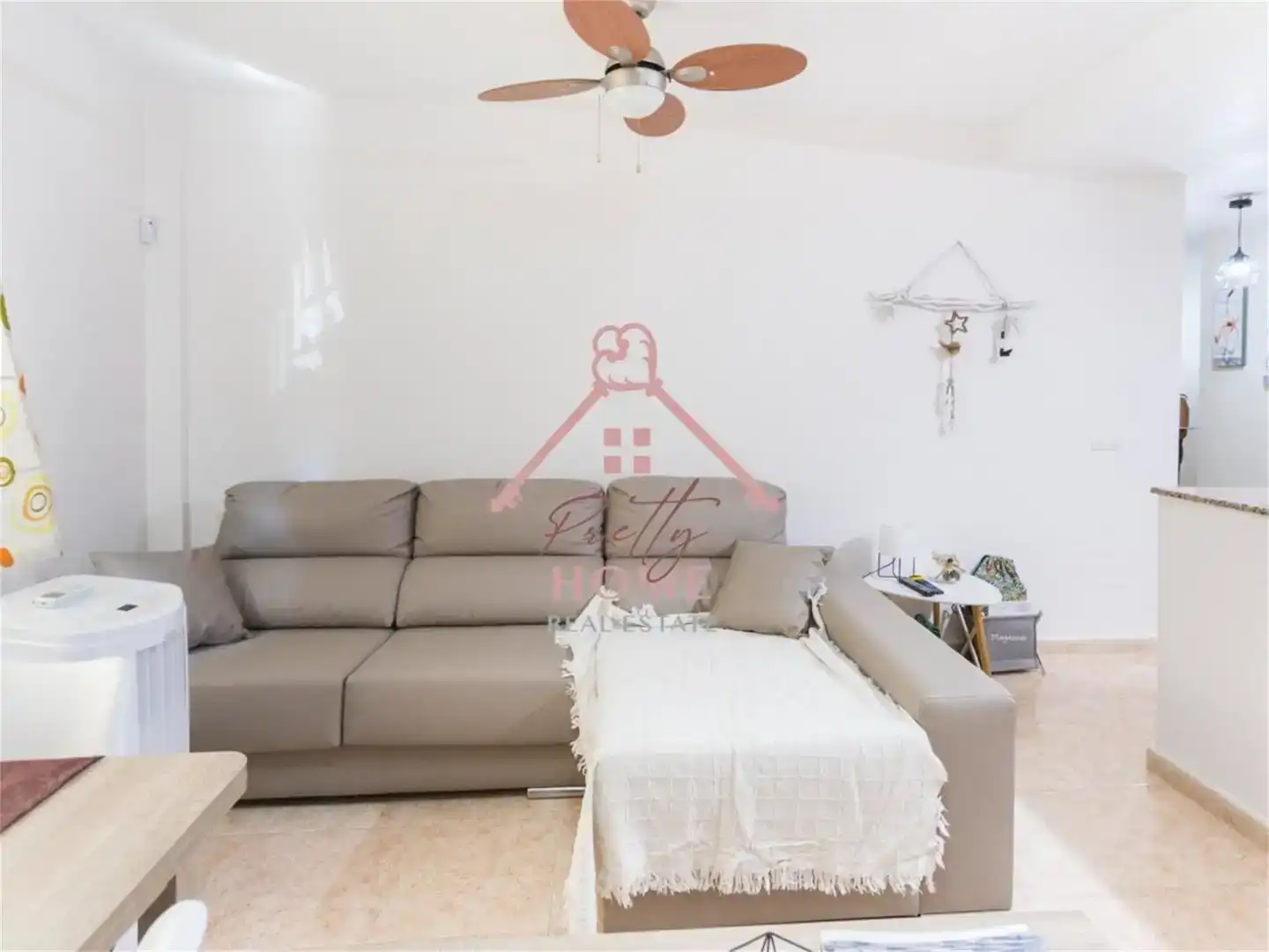 Living room of Flat for sale in Mazarrón  with Air Conditioner and Furnished