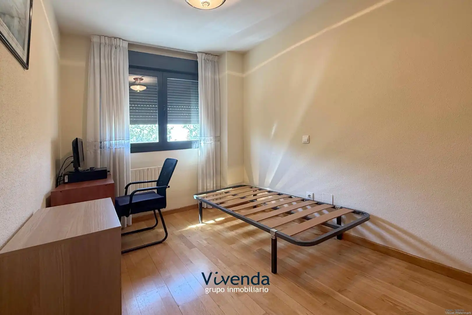 Bedroom of Flat for sale in Madrid  with Air Conditioner, Heating and Storage room