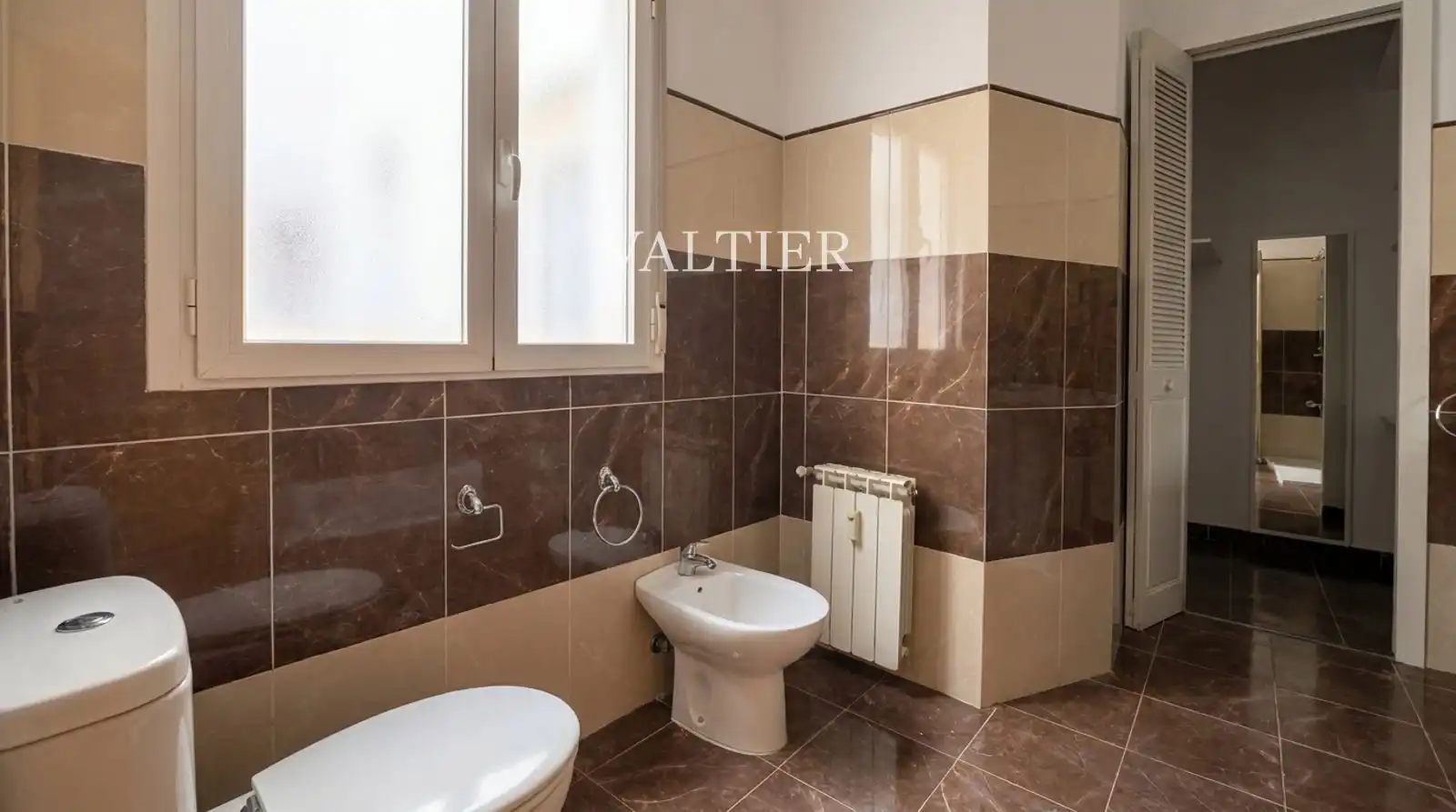 Bathroom of Flat for rent in Chamberí