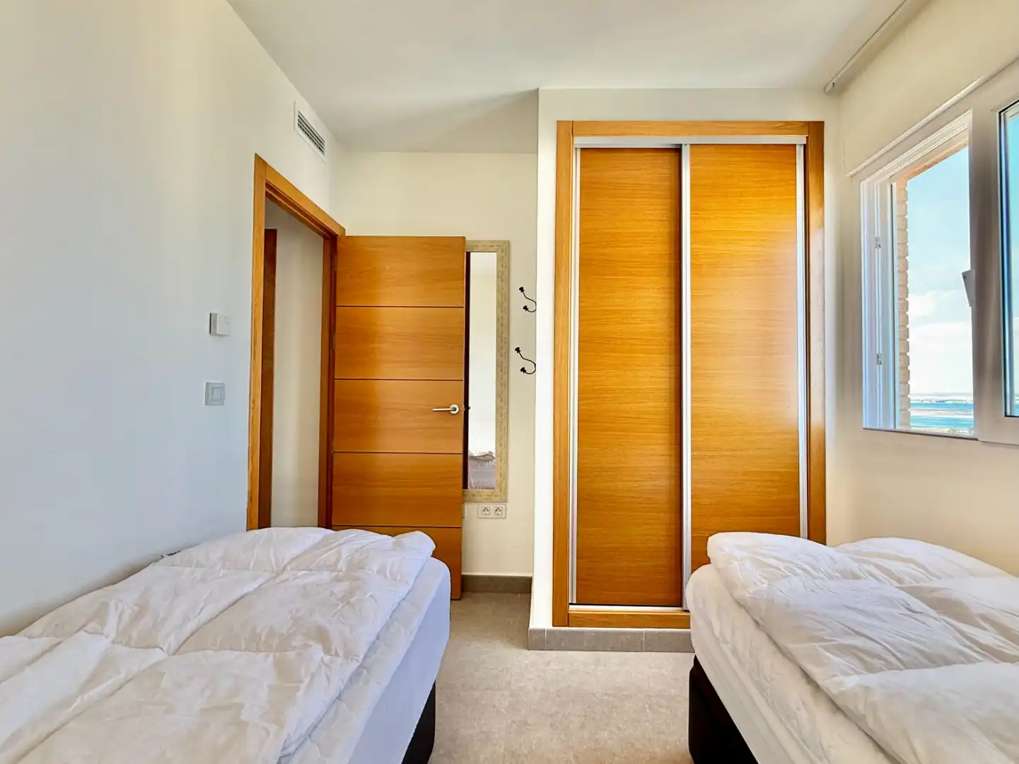 Habitación de Ático en venta en La Manga del Mar Menor con Aire acondicionado, Terraza y Trastero