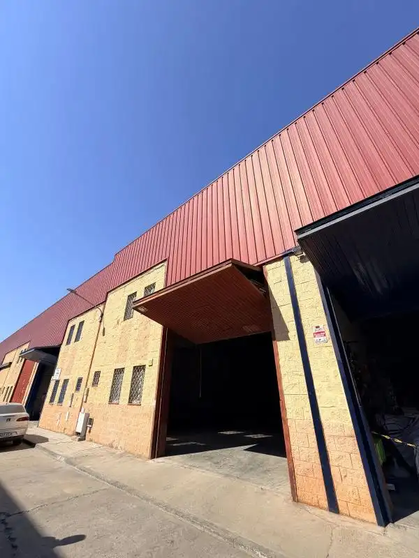 Exterior view of Industrial buildings for rent in Pilas  with Heating