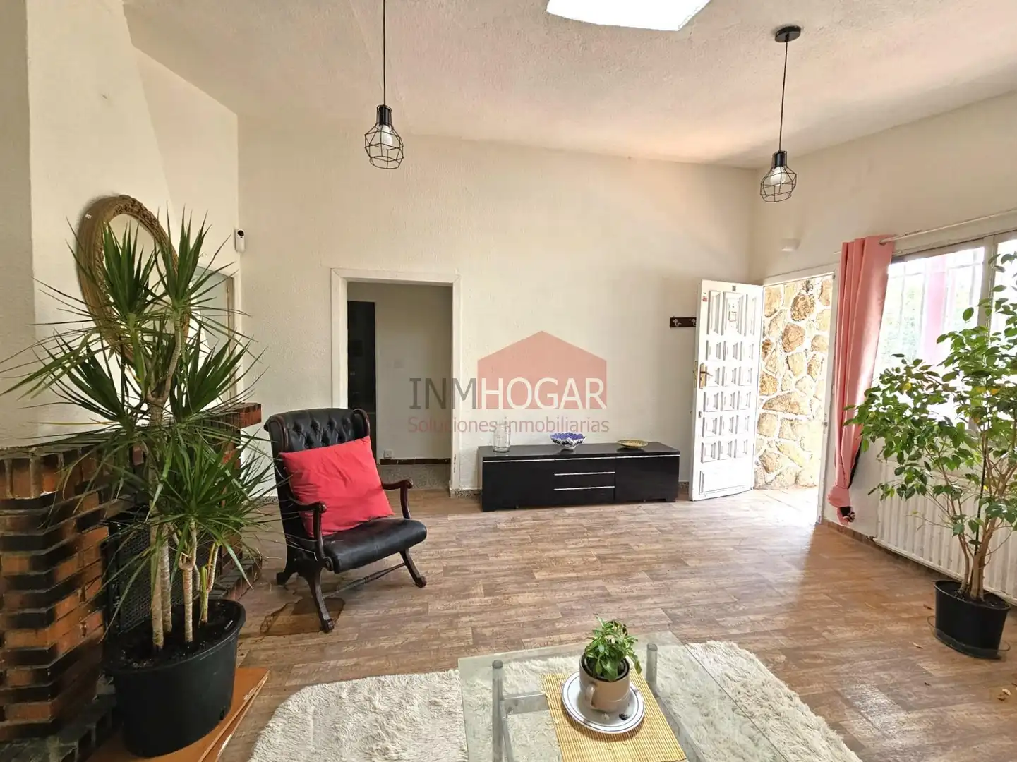 Sala de estar de Casa o chalet en venta en Herradón de Pinares con Calefacción, Jardín privado y Terraza