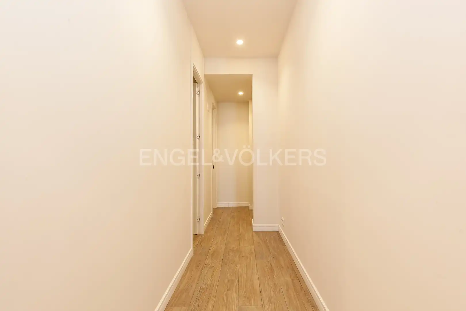 Wohnung zur Miete in Madrid mit Klimaanlage, Heizung und Möbliert