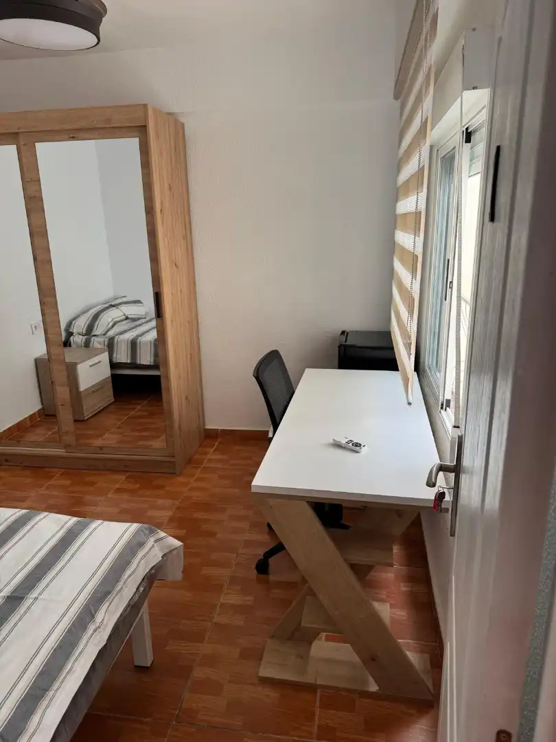Habitación de Piso en venta en Elche / Elx con Amueblado, Horno y Lavadora