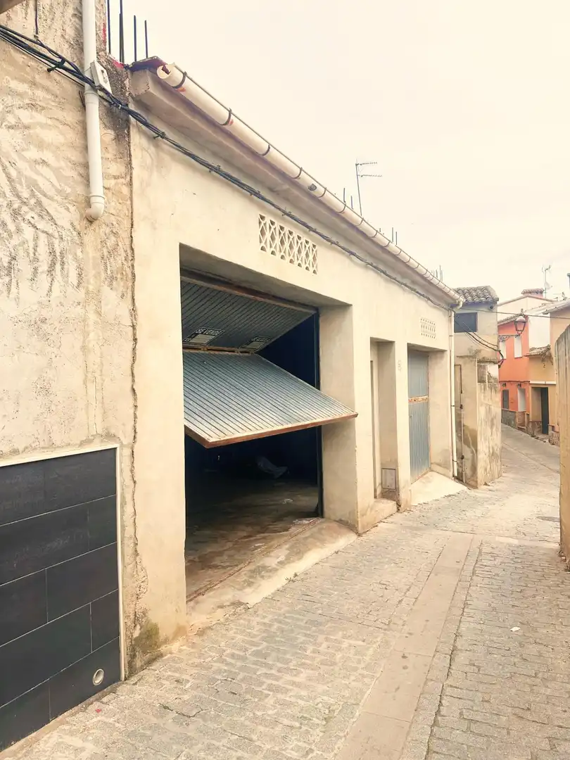 Vista exterior de Casa o xalet en venda en Castelló de Rugat