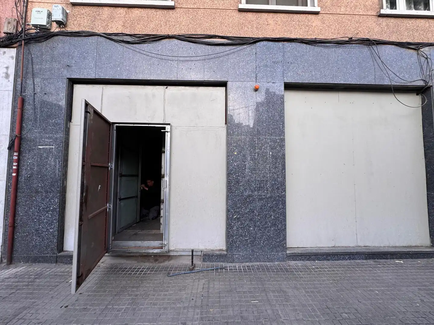Exterior view of Commercial properties for sale in Sant Vicenç Dels Horts
