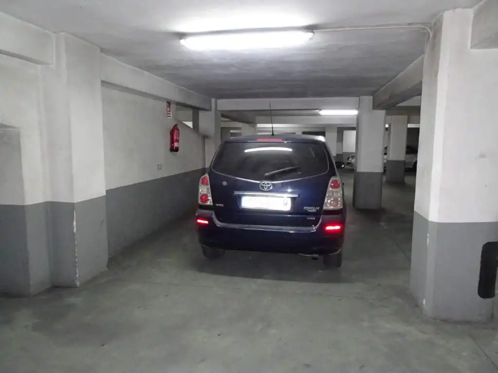 Einzelparkplatz zum Verkauf in Medina del Campo