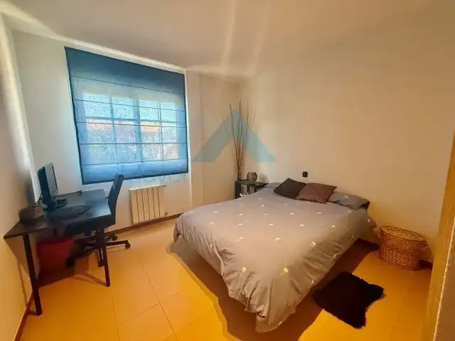 Habitación de Casa adosada de alquiler en Meco con Aire acondicionado, Calefacción y Parquet