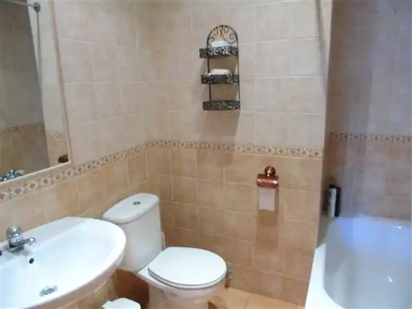 Baño de Piso de alquiler en Picón con Aire acondicionado