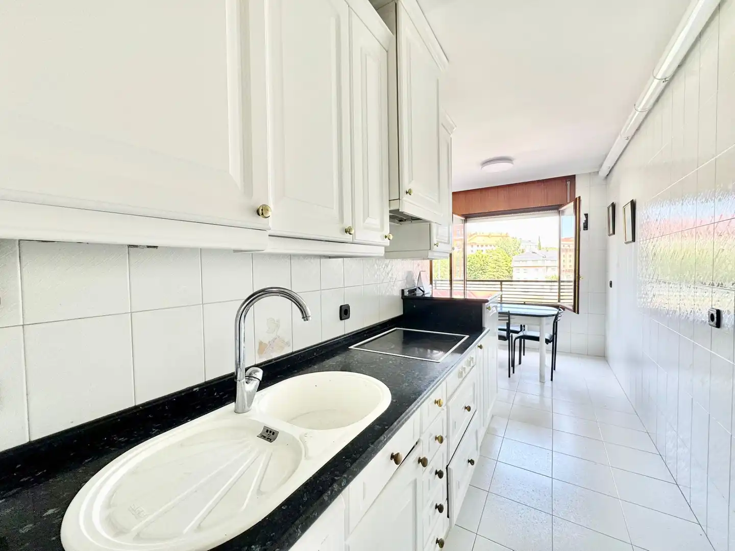 Cocina de Piso en venta en Vitoria - Gasteiz con Terraza y Trastero