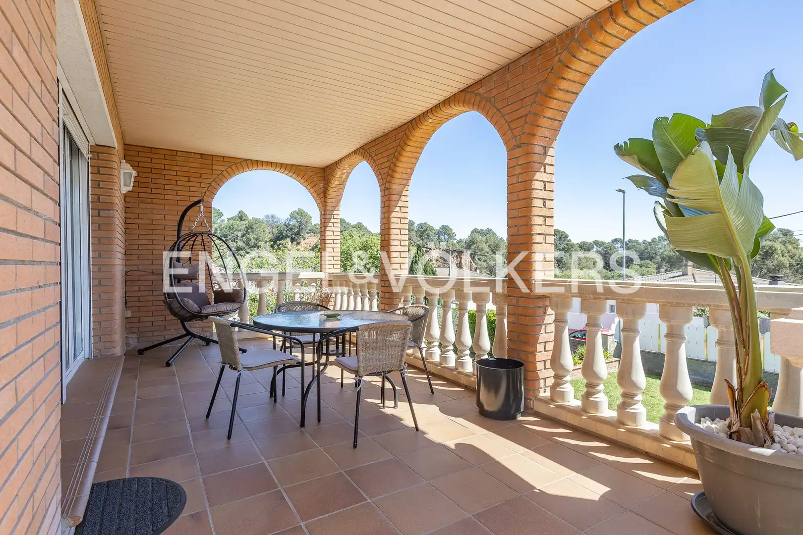 Terraza de Casa o chalet en venta en Castellar del Vallès con Aire acondicionado, Calefacción y Jardín privado