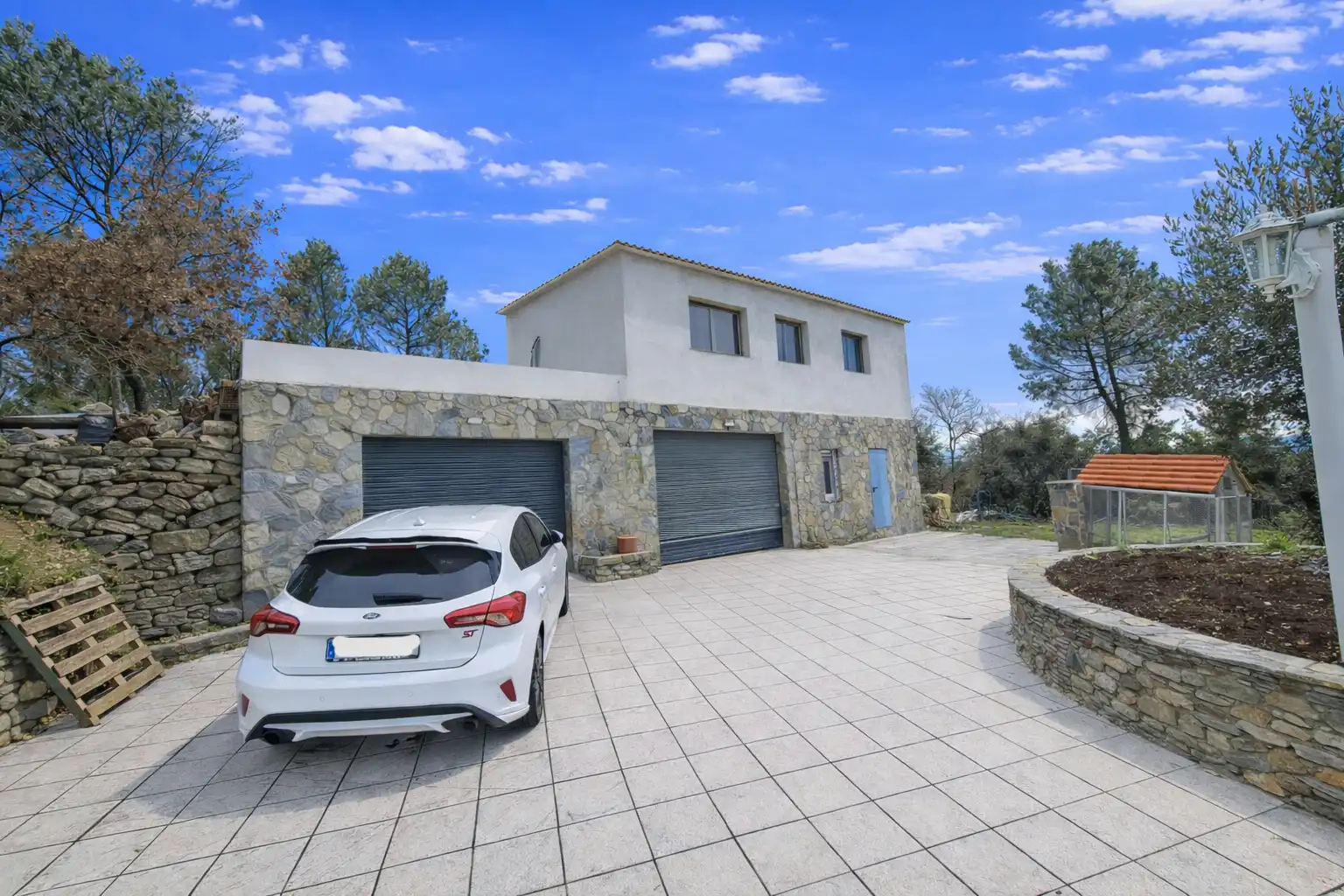 Vista exterior de Casa o xalet en venda en Sant Salvador de Guardiola amb Aire condicionat, Calefacció i Jardí privat