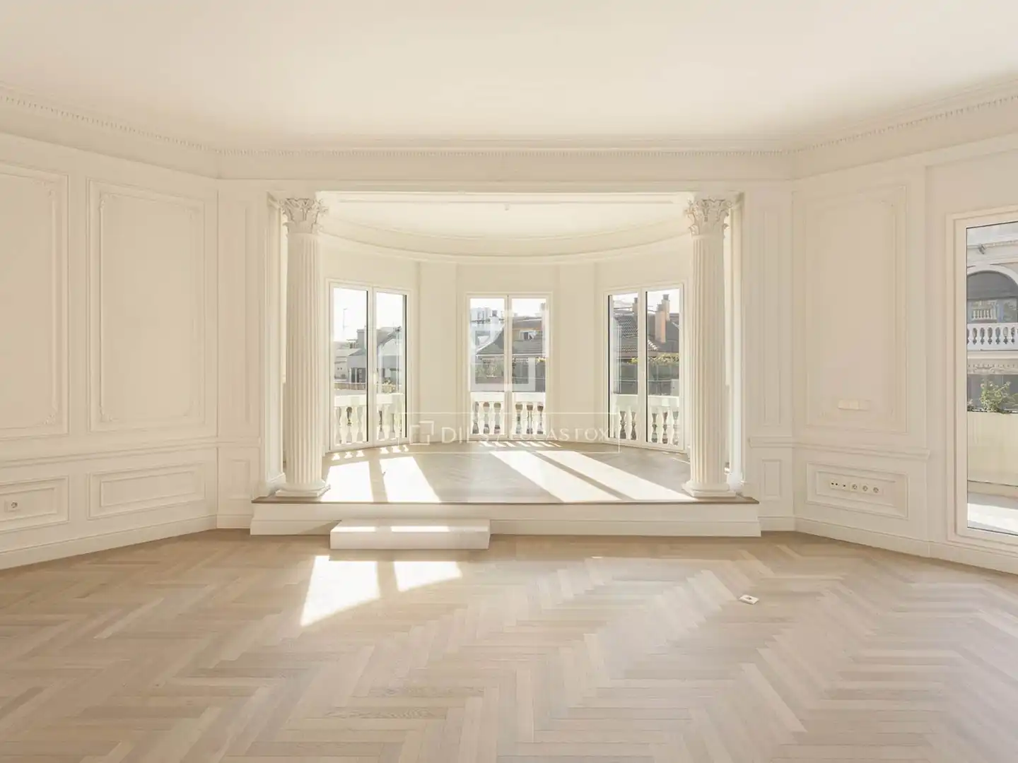 Attic for sale in Barcelona  with Air Conditioner, Heating and Parquet flooring