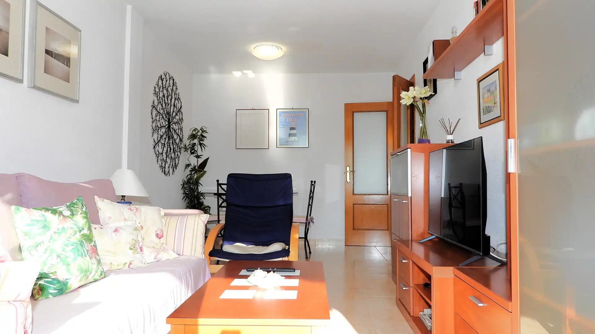 Sala de estar de Apartamento en venta en La Manga del Mar Menor con Calefacción, Terraza y Amueblado
