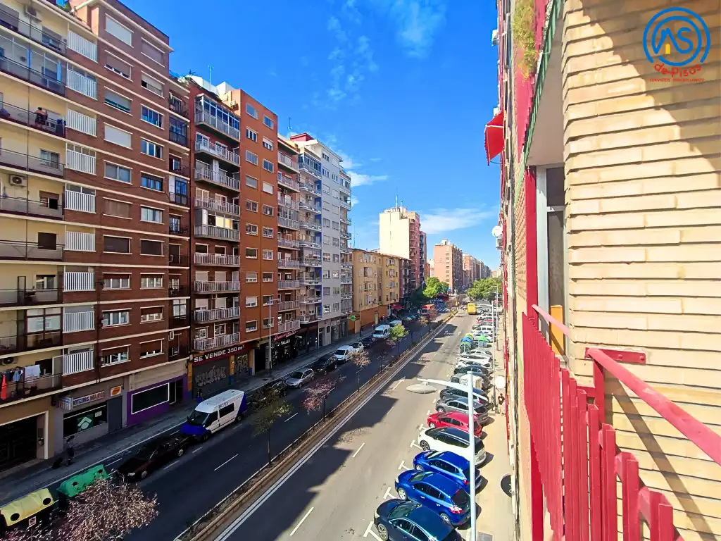 Flat for rent in Avenida del Tenor Fleta, 115, La Granja
