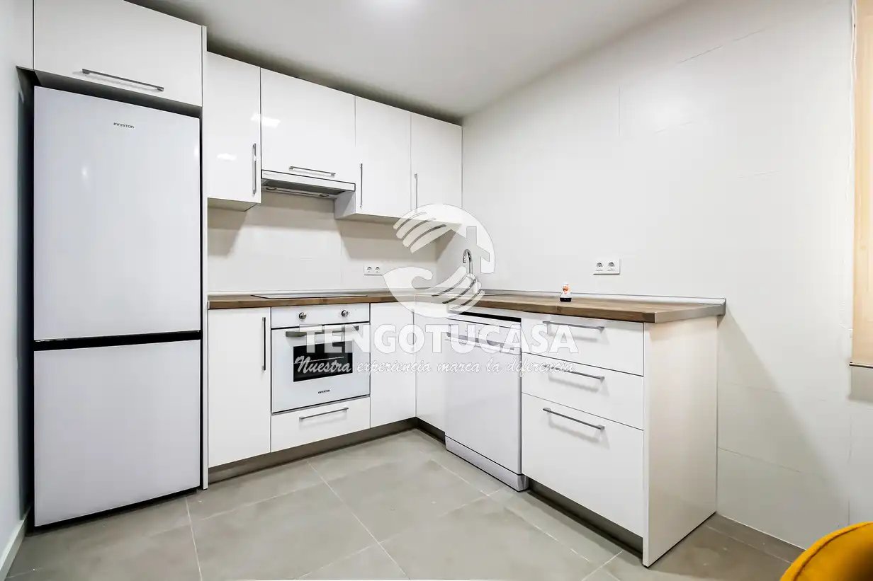 Kitchen of Flat for sale in Madrid  with Air Conditioner, Heating and Furnished