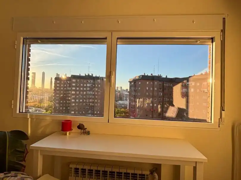 Bedroom of Flat for rent in Fuencarral - El Pardo