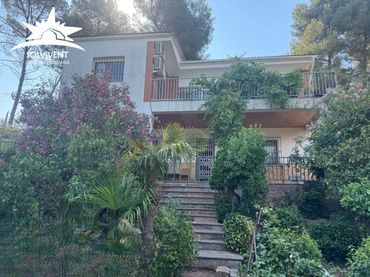 Casa con balcone in vendita a Corbera de Llobregat