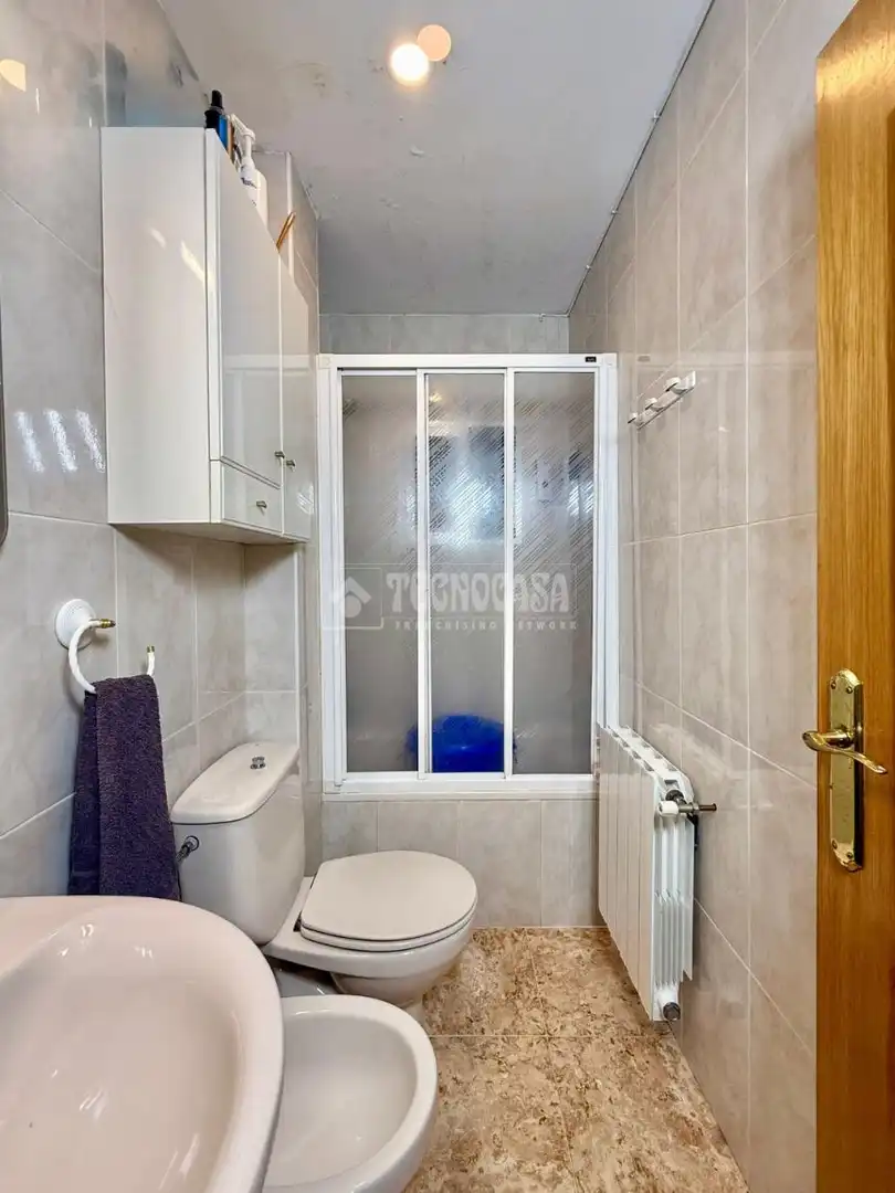 Baño de Piso en venta en Madrid con Aire acondicionado y Calefacción