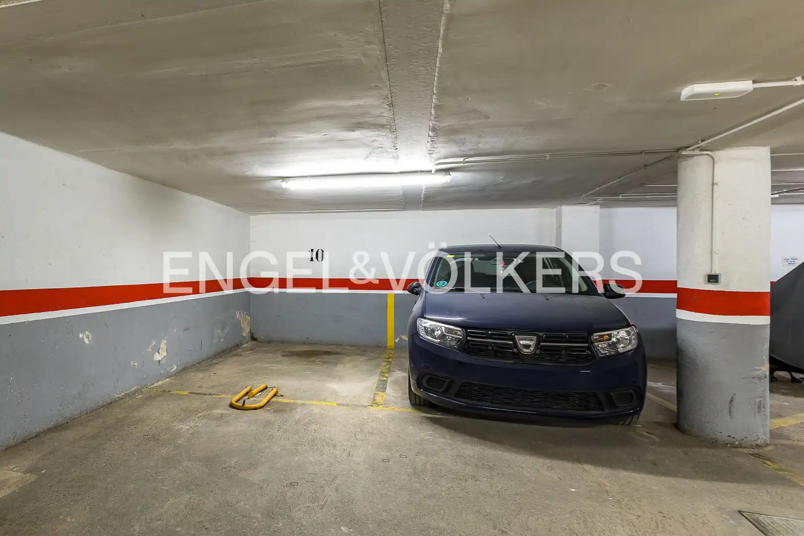 Parking of Flat for sale in Calafell  with Air Conditioner, Heating and Terrace