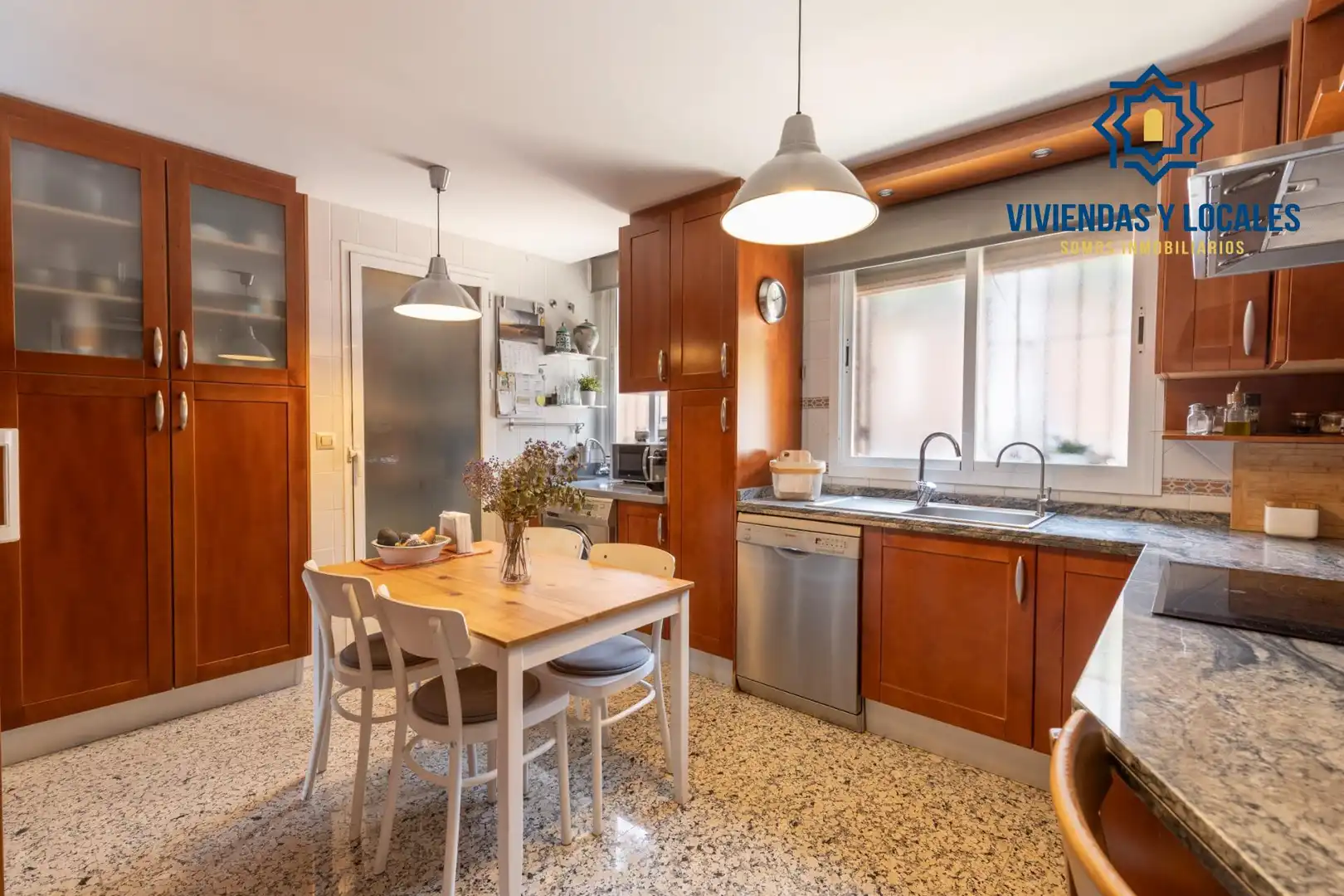 Chalet con terraza en venta en Calle BRASIL, imagen 14