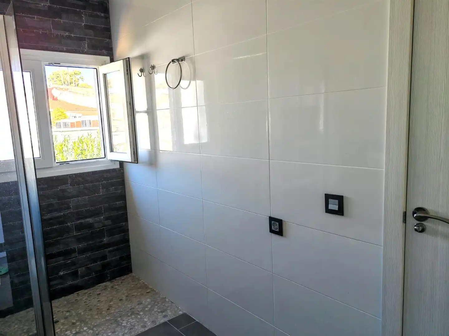 Bany de Casa o xalet en venda en Calpe / Calp amb Aire condicionat, Calefacció i Jardí privat