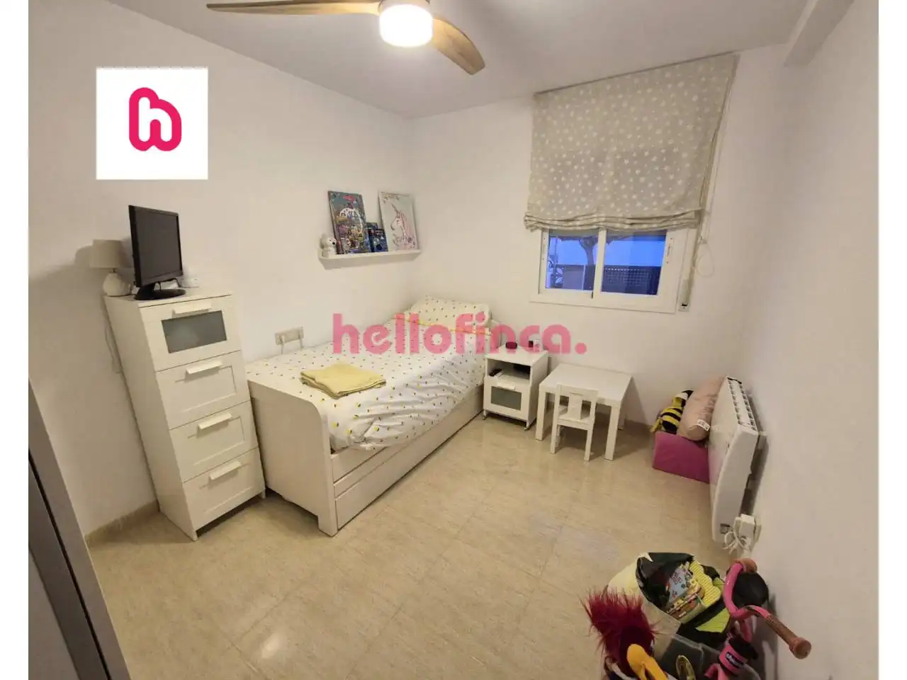 Habitación de Casa adosada en venta en Mont-roig del Camp con Aire acondicionado, Calefacción y Terraza