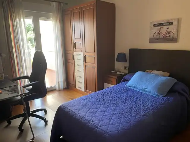 Habitación de Casa adosada en venta en Almería con Aire acondicionado, Calefacción y Terraza