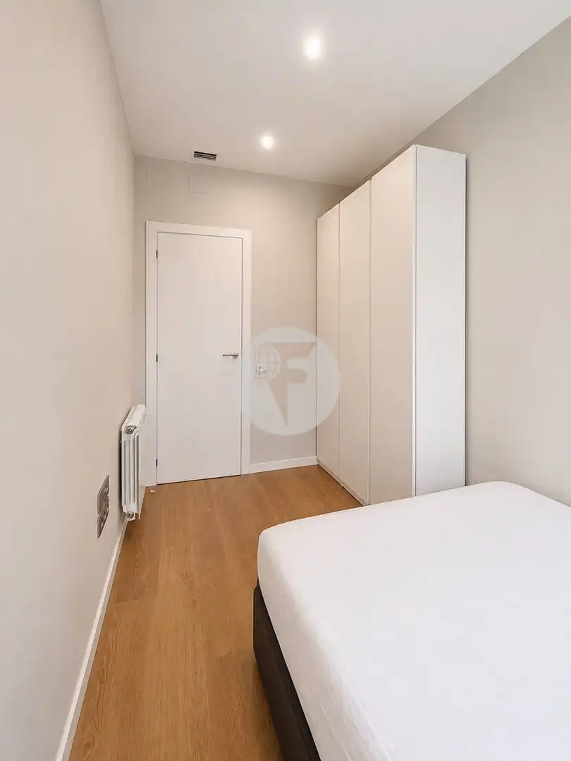 Casa aparellada amb terrassa en venda a Ponent, imagen 36